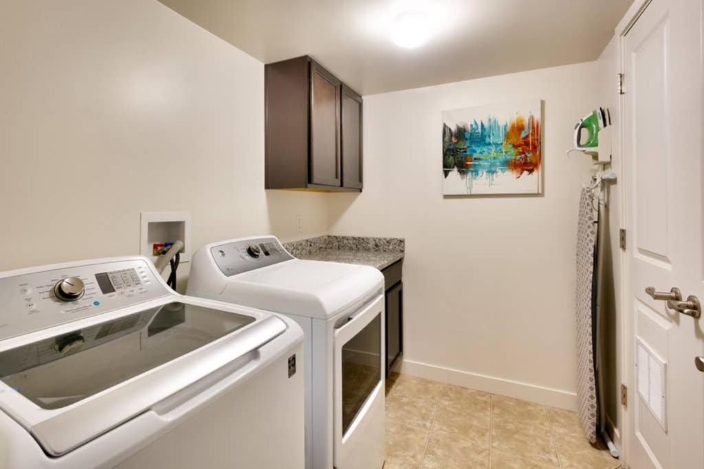 5C Sweet Redcliff Condo, Pool & Hot Tub Moab Bagian luar foto