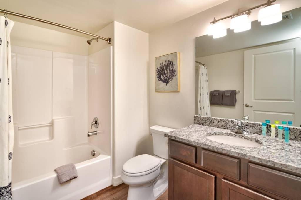 5C Sweet Redcliff Condo, Pool & Hot Tub Moab Bagian luar foto